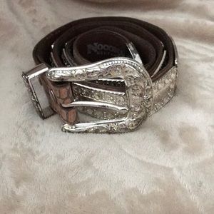 Gorgeous Nocona silver/pink belt